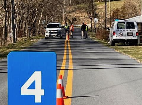 Traffic Stop for 911 Signs